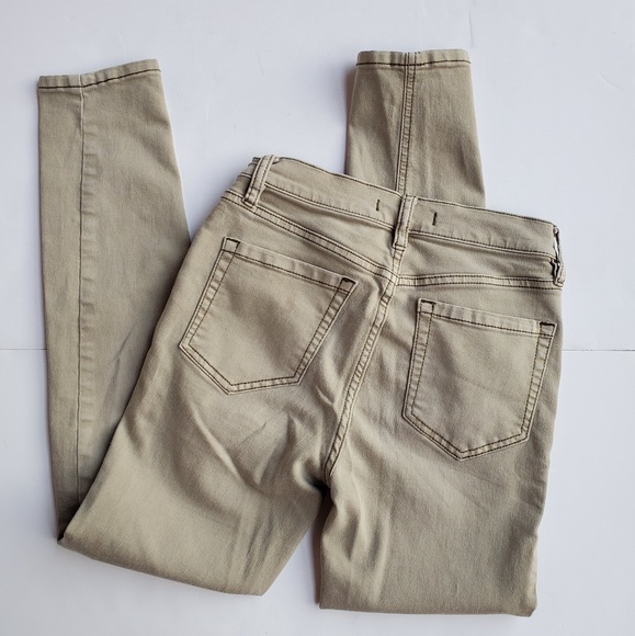 Free People Sand Colored Skinny Jeans - Picture 4 of 7